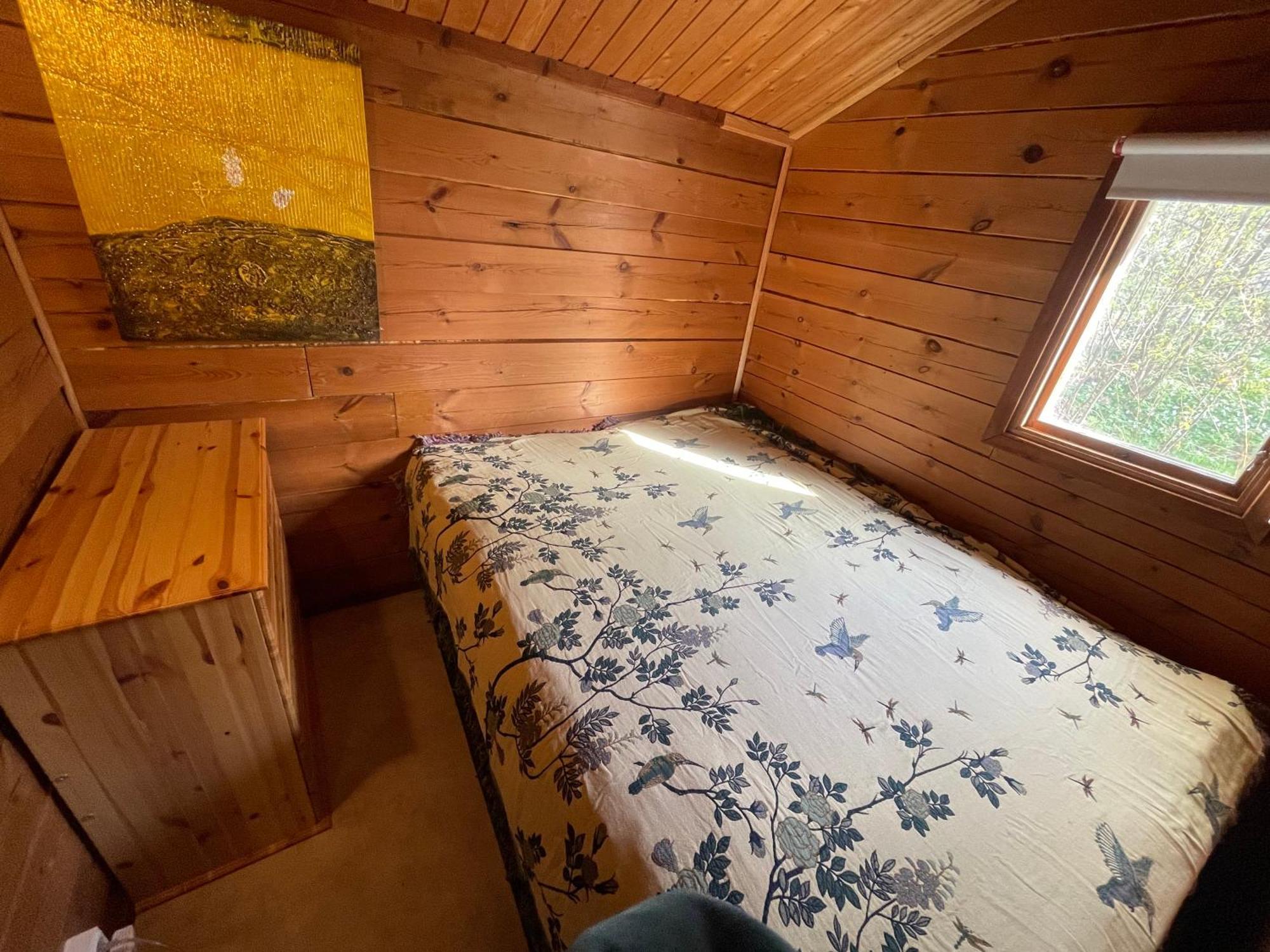Three Rooms Stuga I Stugby Near National Park Undenäs Εξωτερικό φωτογραφία